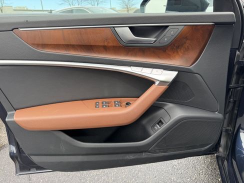 Used 2023 Audi A6 2.0T Premium w/ Convenience Package image 11