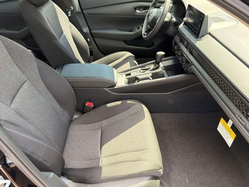 New 2026 Honda Accord LX image 25