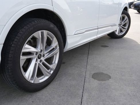 Used 2024 Audi Q7 3.0T Premium Plus image 10