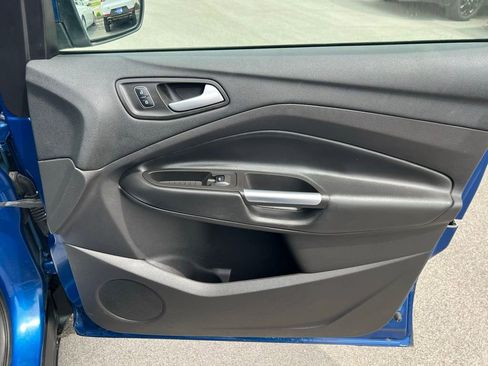 Used 2018 Ford Escape SEL w/ Ford Safe & Smart Package FWD image 22