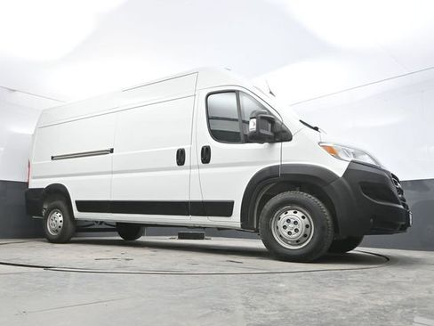 Used 2023 RAM ProMaster 2500 image 30