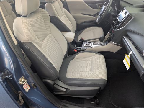 Used 2020 Subaru Forester Premium AWD/4WD image 21