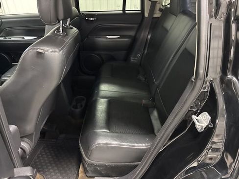 Used 2017 Jeep Compass Latitude AWD/4WD image 20