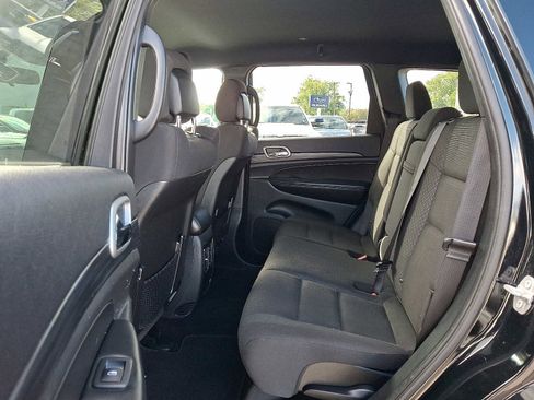 Certified 2020 Jeep Grand Cherokee Laredo image 10