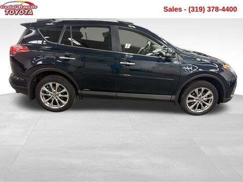 Used 2018 Toyota RAV4 Limited image 6