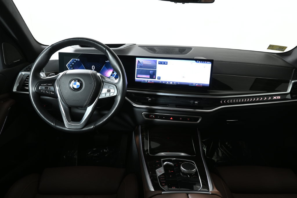Certified 2024 BMW X5 xDrive40i w/ Premium Package AWD/4WD image 16