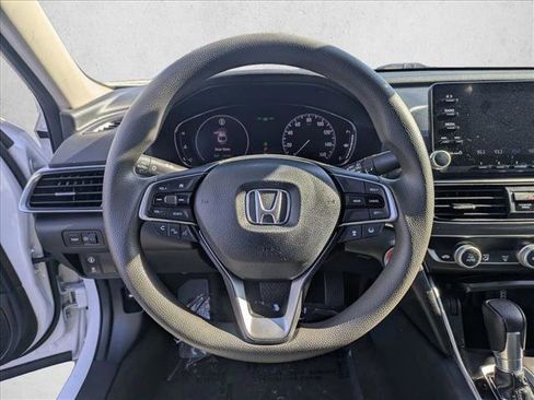 Used 2019 Honda Accord LX image 18