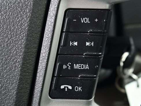 Used 2010 Ford Fusion SEL image 32