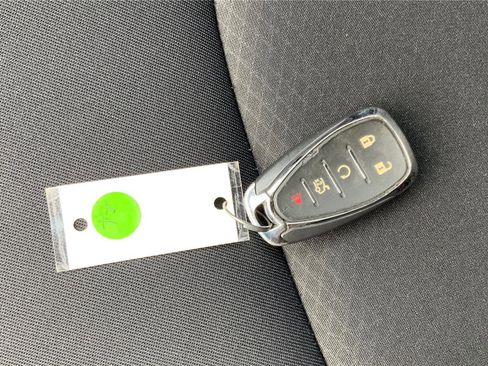 Used 2024 Chevrolet Malibu LT image 34