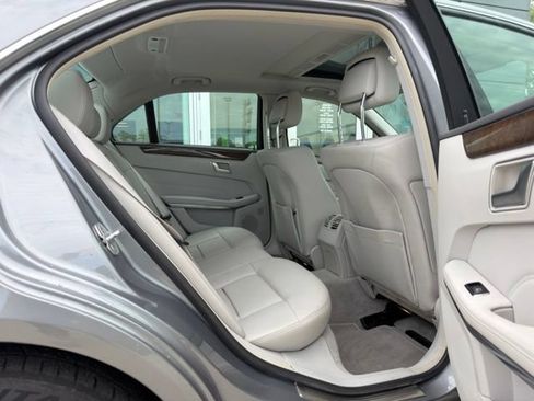 Used 2014 Mercedes-Benz E 350 4MATIC Sedan w/ Premium 1 Package image 8