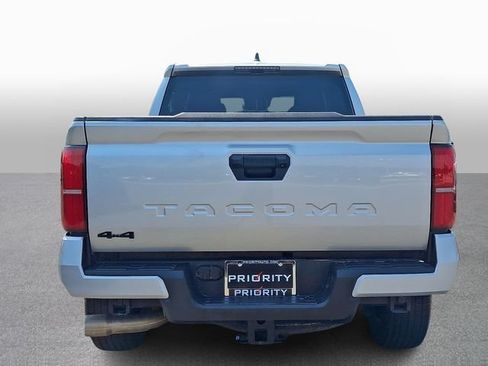 Used 2024 Toyota Tacoma TRD Off-Road AWD/4WD image 5