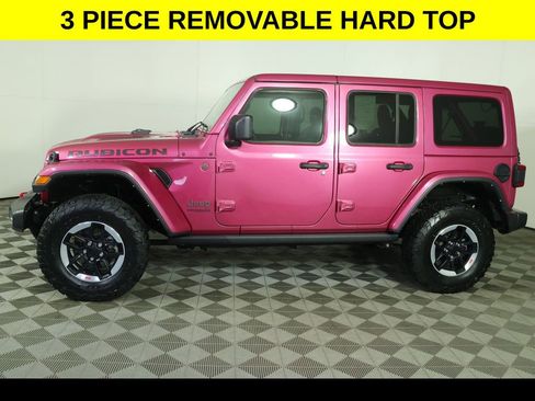 Used 2022 Jeep Wrangler Unlimited Rubicon w/ LED Lighting Group AWD/4WD image 5