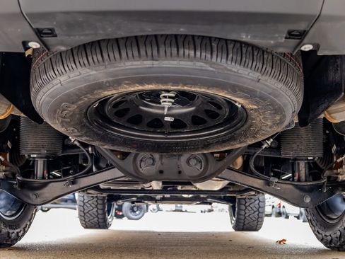 Used 2025 GMC Yukon Denali Ultimate image 16