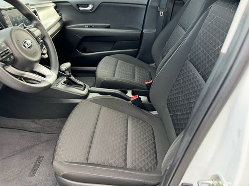 Used 2020 Kia Rio LX image 15