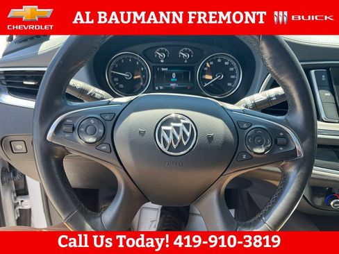 Used 2019 Buick Enclave Premium AWD/4WD image 14