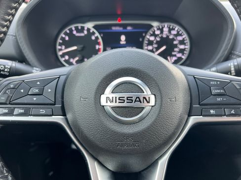 Used 2022 Nissan Sentra SV image 19