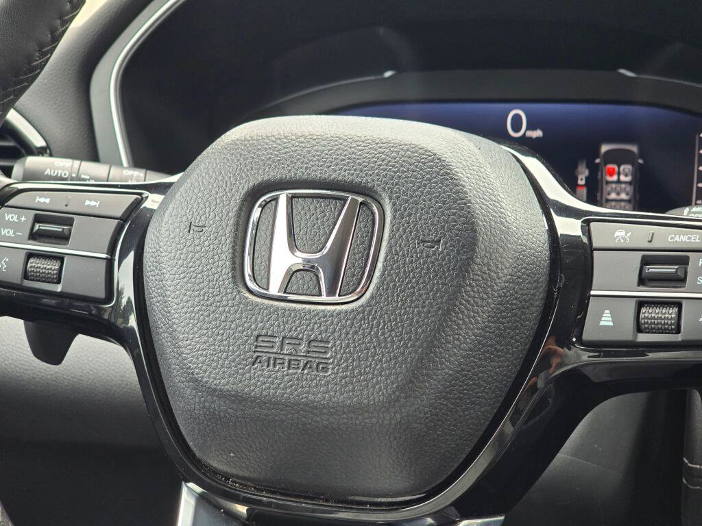 Certified 2024 Honda Pilot Elite image 27