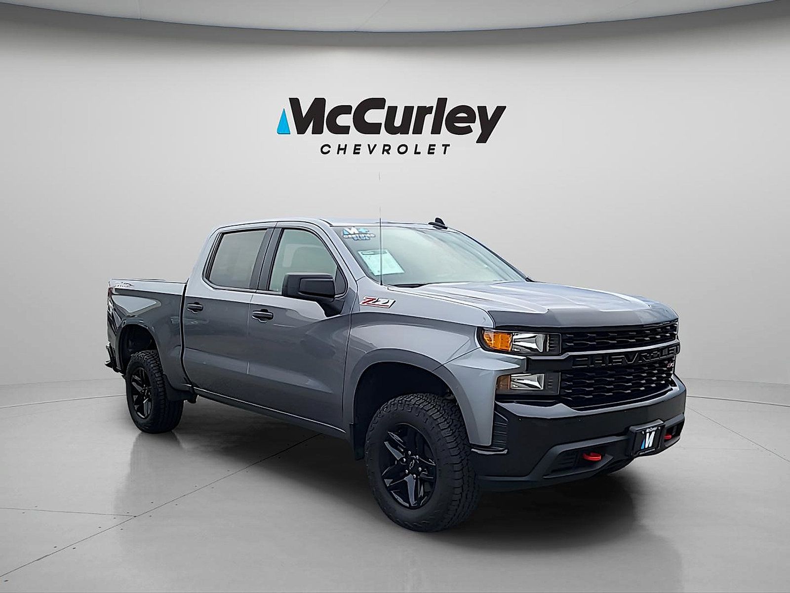 Used 2022 Chevrolet Silverado 1500 Custom Trail Boss AWD/4WD image 1