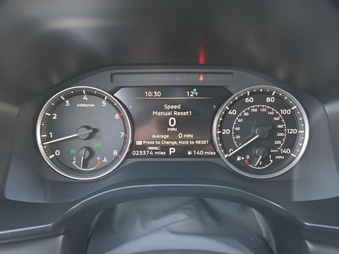 Used 2025 Mitsubishi Outlander SE image 16