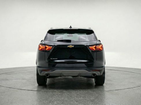 Used 2025 Chevrolet Blazer LT image 7