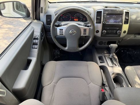 Used 2019 Nissan Frontier SV RWD image 14