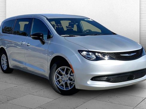 New 2026 Chrysler Voyager LX image 1