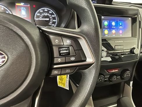 Used 2024 Subaru Forester AWD/4WD image 17