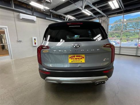 Used 2021 Kia Telluride S FWD image 4