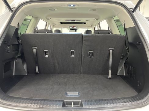 Used 2025 Kia Telluride S image 38