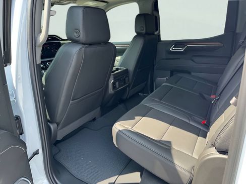 New 2026 GMC Sierra 1500 Denali AWD/4WD image 15