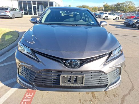 Used 2023 Toyota Camry LE image 9