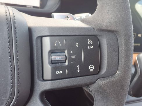 Used 2024 Land Rover Defender 110 Carpathian Edition AWD/4WD image 30