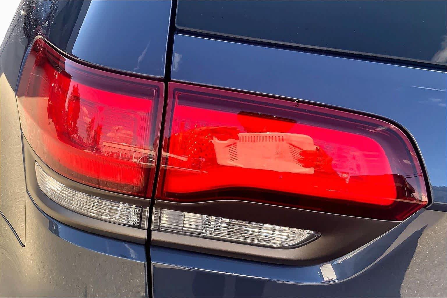 Used 2020 Jeep Grand Cherokee Limited X AWD/4WD image 27