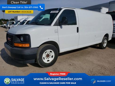 Used 2017 GMC Savana 2500 Extended RWD image 1