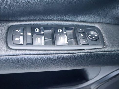 Used 2018 Maserati Ghibli RWD image 26