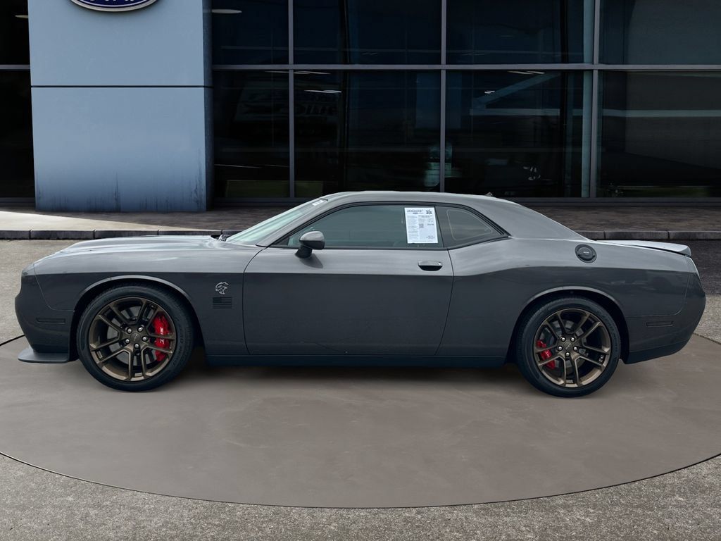 Used 2023 Dodge Challenger SRT Hellcat RWD image 8