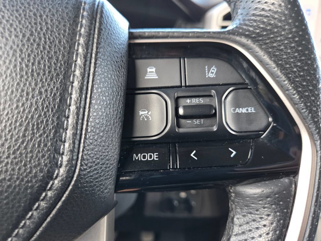 Used 2022 Toyota Tundra SR5 w/ SR5 Premium Package RWD image 14