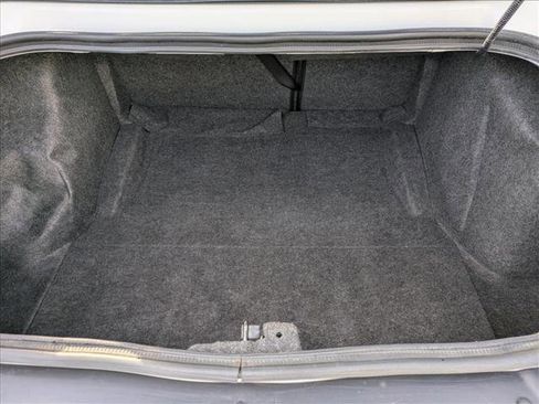 Used 2022 Dodge Challenger GT image 6