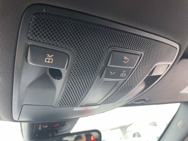 Used 2019 Mercedes-Benz GLA 250 w/ Convenience Package image 31
