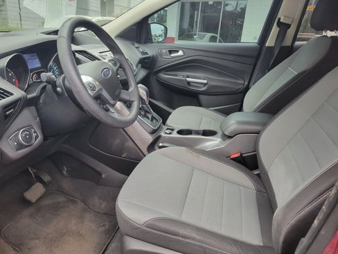 Used 2013 Ford Escape SE FWD image 12