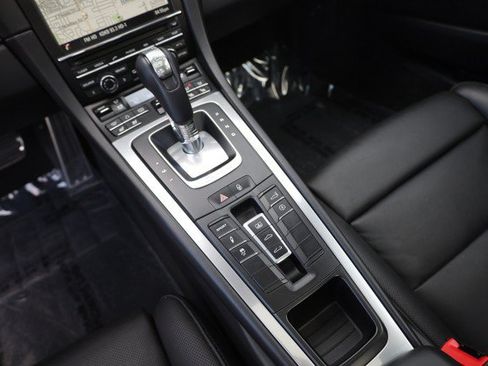 Used 2013 Porsche 911 Carrera 4 AWD/4WD image 36