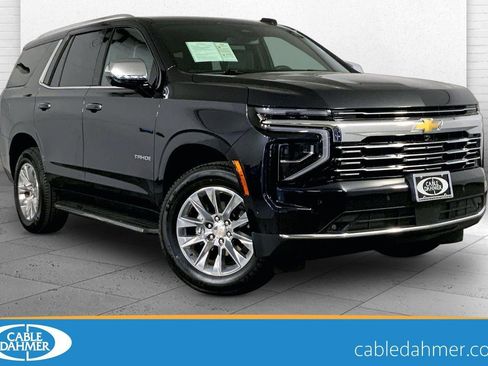 Used 2025 Chevrolet Tahoe Premier AWD/4WD image 1