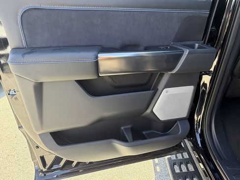 New 2026 Ford F250 Platinum w/ Tremor Off-Road Package AWD/4WD image 23