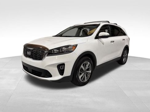 Used 2017 Kia Sorento EX image 1