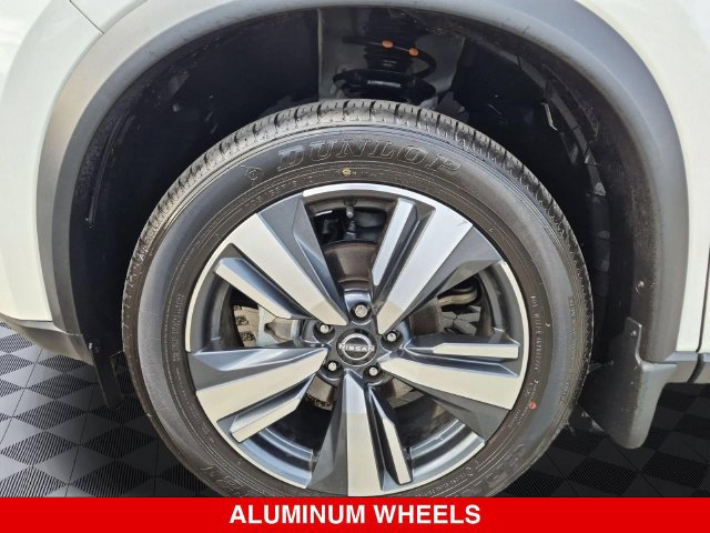 Certified 2023 Nissan Rogue SL AWD/4WD image 11