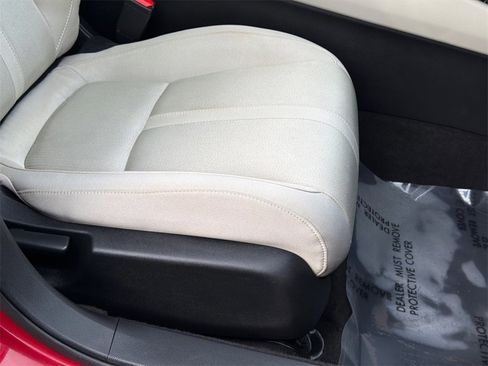 Used 2018 Honda Accord EX image 10