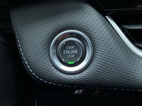 Certified 2025 Chevrolet Equinox LT image 9