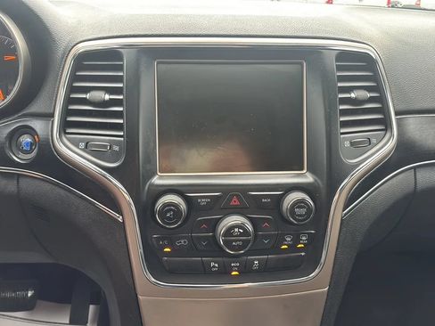 Used 2014 Jeep Grand Cherokee Limited AWD/4WD image 26