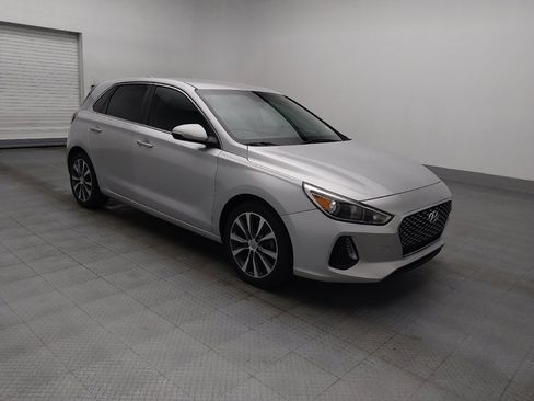 Used 2018 Hyundai Elantra GT w/ Style Package 02 FWD image 11