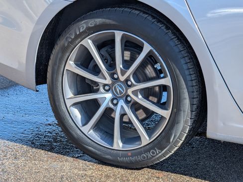 Used 2016 Acura TLX V6 SH-AWD w/ Technology Pkg image 15